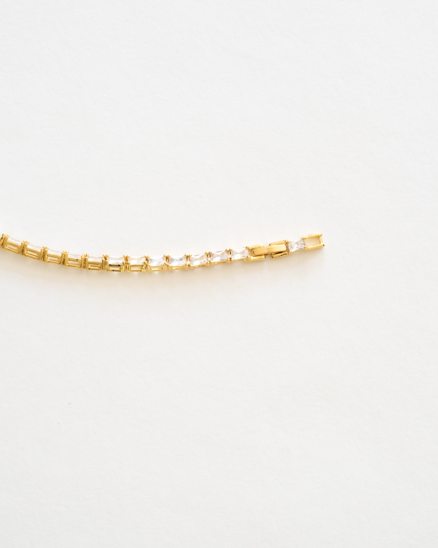 MacKenize Tennis Bracelet in Gold